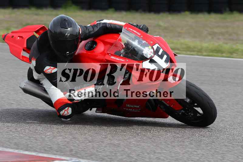 /Archiv-2023/06 10.04.2023 Moto Club Anneau du Rhin/Rouge Expert/15